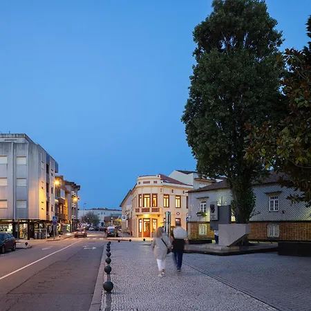 A'mar By Ideal 招待所 波瓦－迪瓦尔津